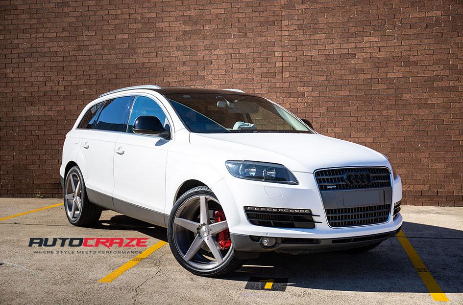 AUDI Q7 BARON SILVER MACHINED FACE